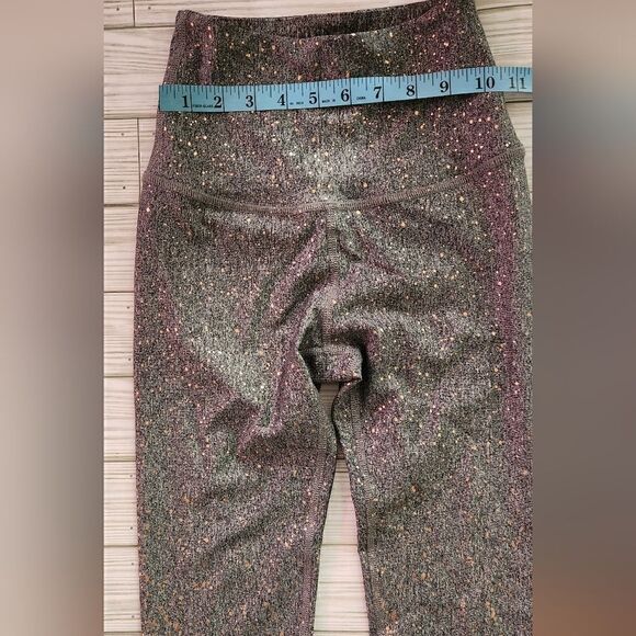 Beyond Yoga Ombre Sparkling Rose Gold Leggings in Gray Size XS - Picture 5 of 12